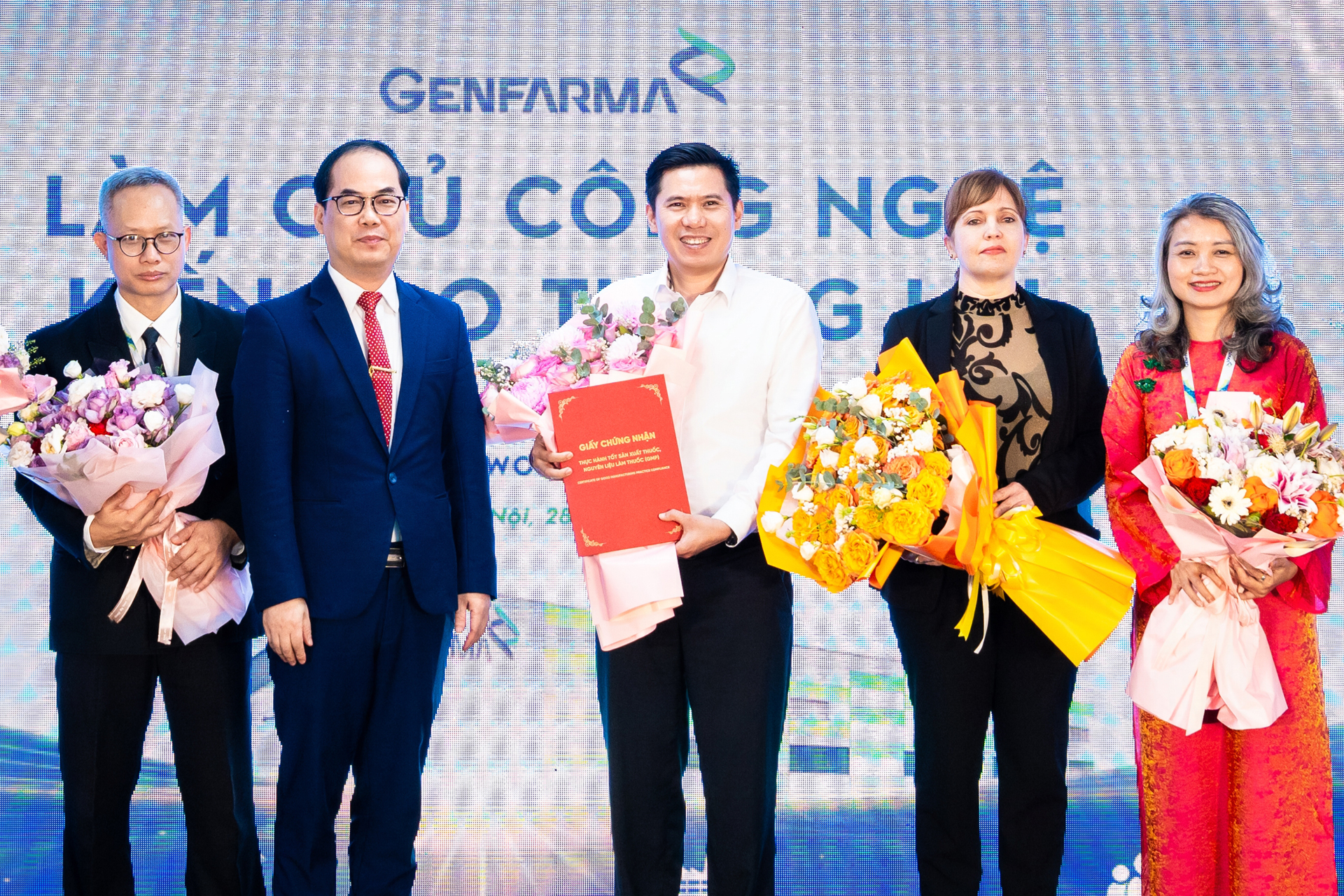 Genfarma chính thức đón nhận Chứng nhận GMP – Dấu mốc làm chủ công nghệ sinh học